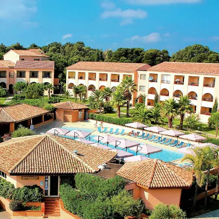 Spacious With Balcony On The Eastern Coast Of Corsica
