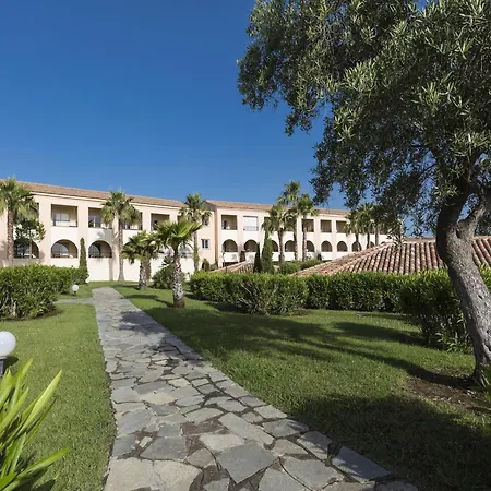 Spacious With Balcony On The Eastern Coast Of Corsica Cateraggio